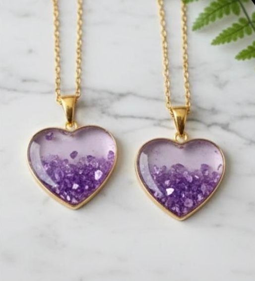 Elegant Purple Crystal Heart Necklace – Gold Chain Pendant